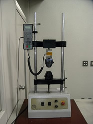強度試験機　Mecmesin社製