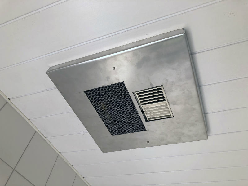 浴室電防乾燥機のパネル修理